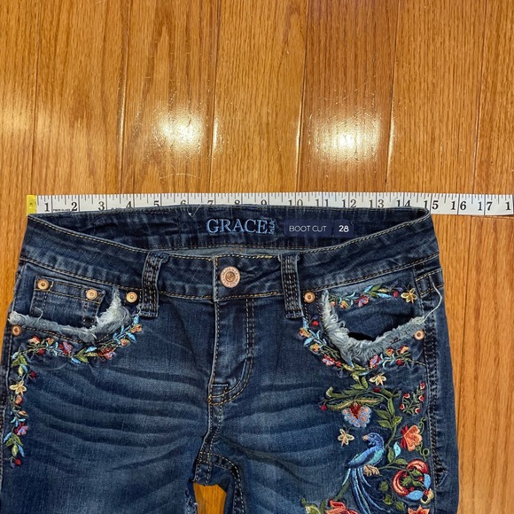 GRACE Boot Cut Jeans Womens Size 28 Embroidered Blue Denim Fringed Hem Y2K style - Picture 5 of 15